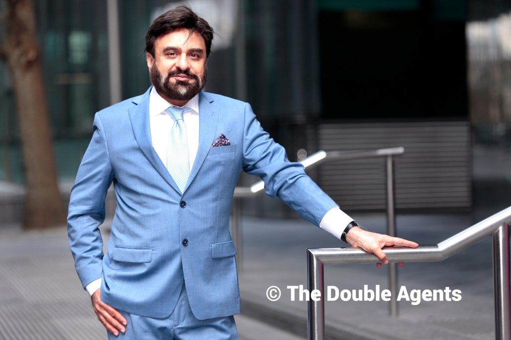 PUBLISHED THOUGHT-LEADERSHIP | READY TO REPURPOSE | SIMILAR COPY AVAILABLE | IMAGERY INCLUDED
Dr Muneeb Khan introduces a comic that helps European children understand cancer with honesty, kindness, and scientifically clear storytelling.