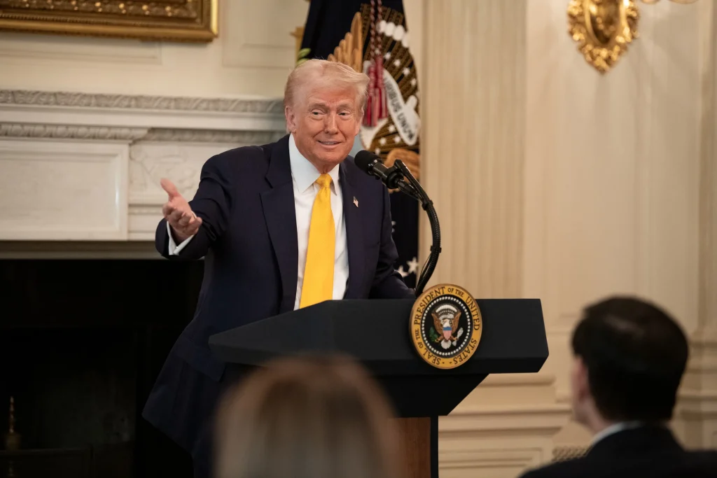 THOUGHT-LEADERSHIP | CIRCA 1,200 WORDS | FREE TO USE | AVAILABLE NOW | IMAGES INCLUDED

Constitutionalist Mike Bedenbaugh explains how America’s political labels lost all meaning — and how that confusion paved the way for Trumpism.
