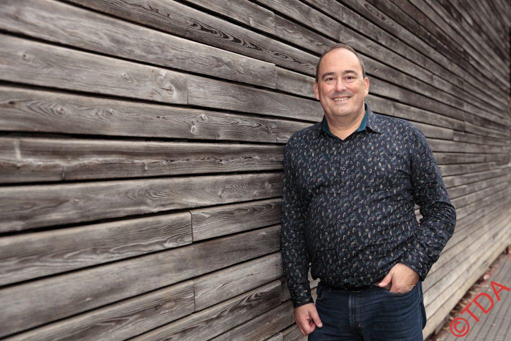 PUBLISHED THOUGHT-LEADERSHIP | READY TO REPURPOSE | SIMILAR COPY AVAILABLE | IMAGERY INCLUDED

Oxford biologist Tim Coulson challenges Colossal’s ambitious de-extinction claims, arguing true resurrection of extinct species remains scientifically impossible.