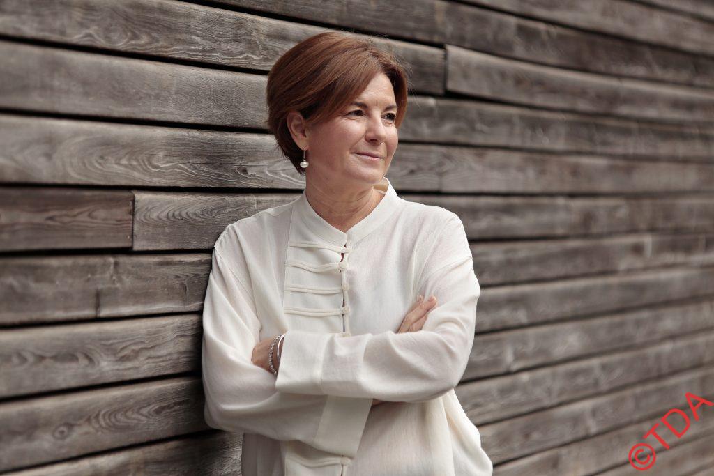 PUBLISHED THOUGHT-LEADERSHIP | READY TO REPURPOSE | SIMILAR COPY AVAILABLE | IMAGERY INCLUDED

Deborah Lyon left London, restored a Victorian estate near Windermere, and found freedom to pursue writing and hospitality.