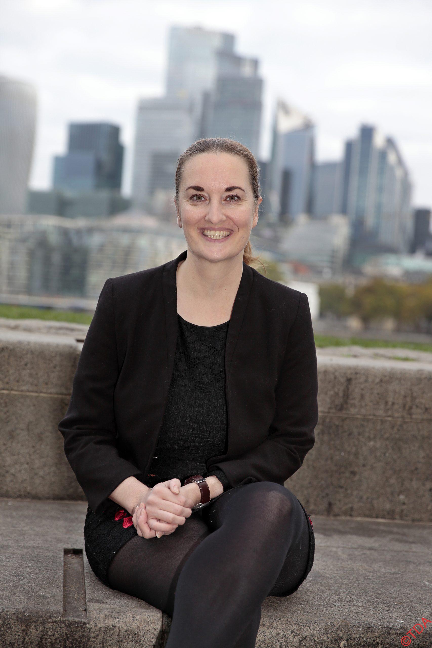 Sara-Louise Ackrill | Therapist, Entrepreneur and Author - Image 2