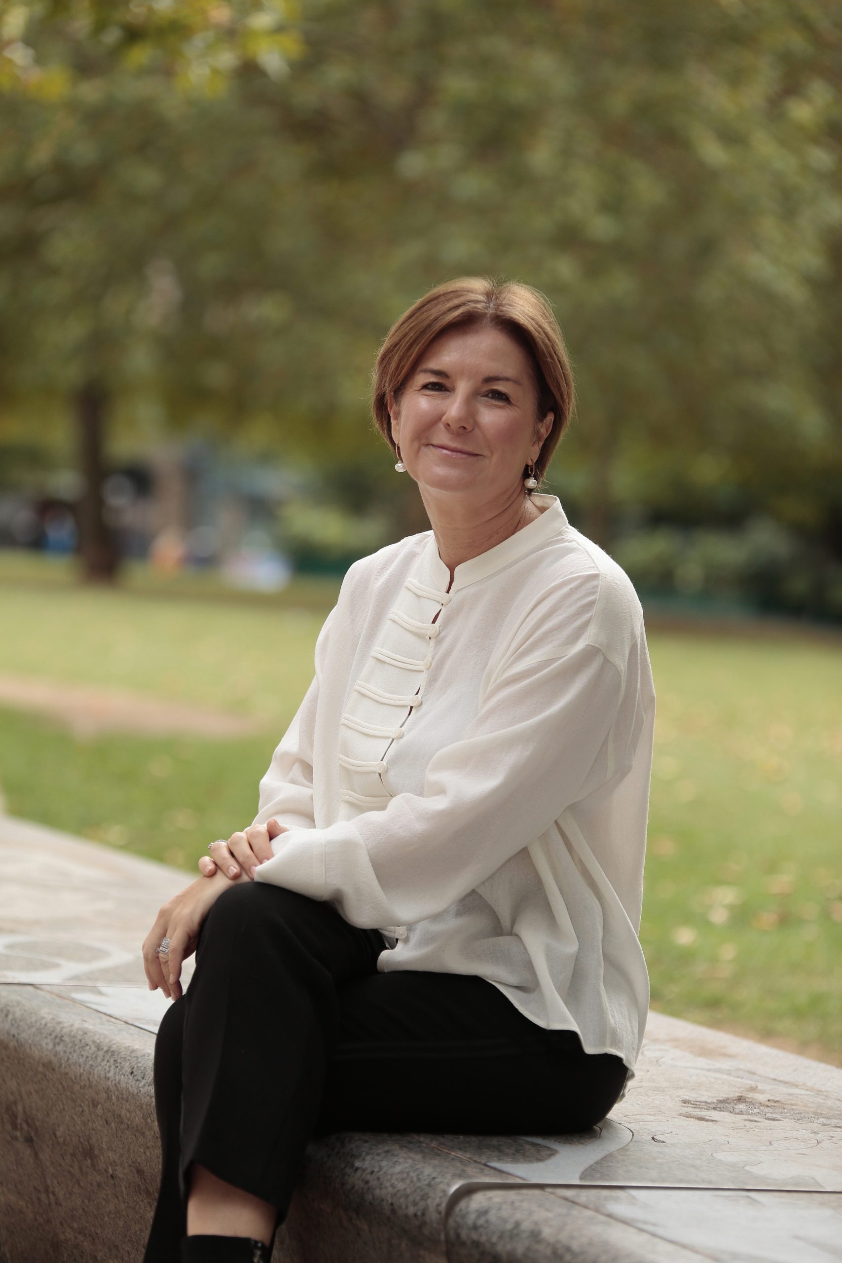 Deborah Lyon | Author, Entrepreneur & Advocate for Child Literacy - Image 5